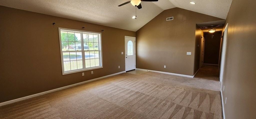 3599 Drayton Dr - Photo 3 of 27