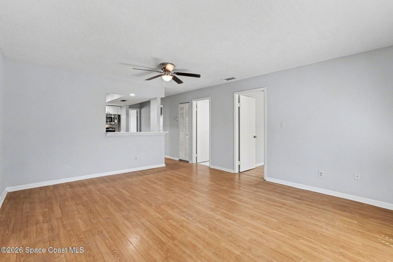 1515 Huntington Ln #128 - Photo 6 of 24