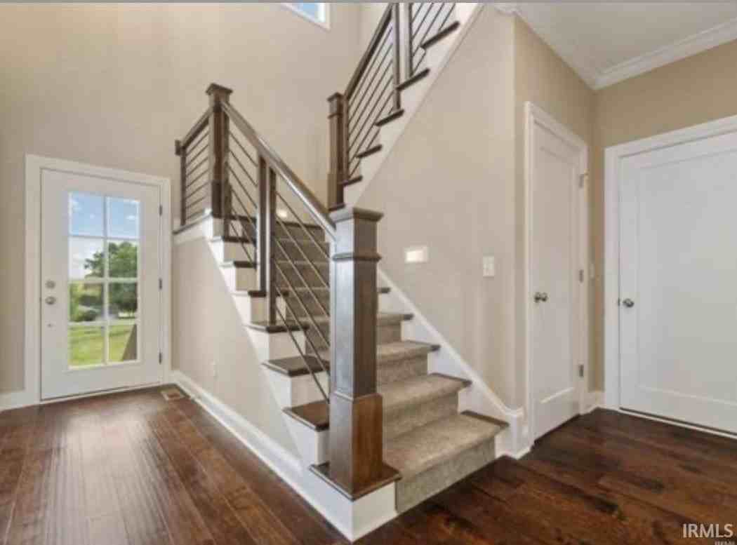 600 Whitetail Ct - Photo 2 of 7