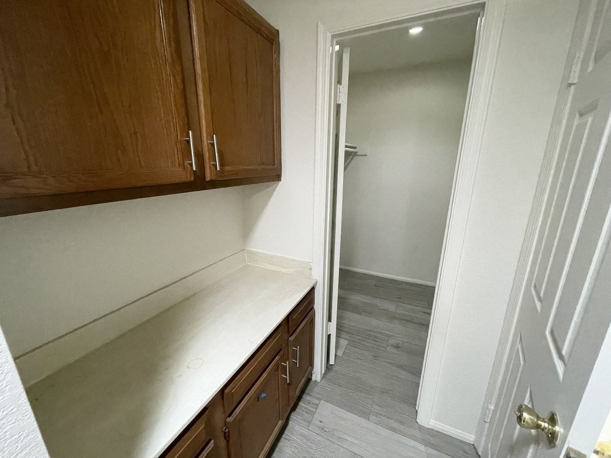 3860 E Acoma Dr - Photo 6 of 22