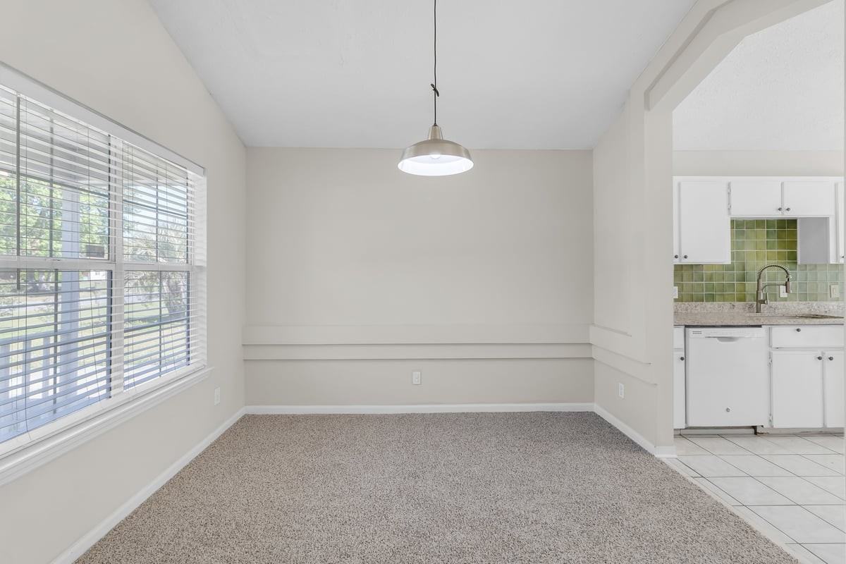 710 Osprey Dr - Photo 5 of 36