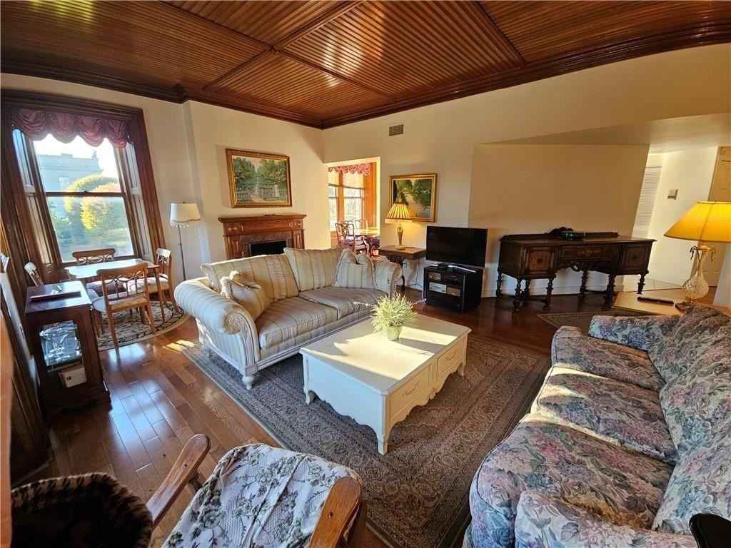 364 BELLEVUE Avenue unit: W-201-S - Photo 7 of 48