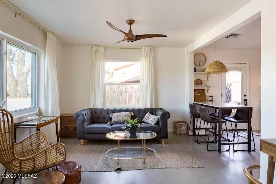 1402 E Roger Rd - Photo 4 of 23