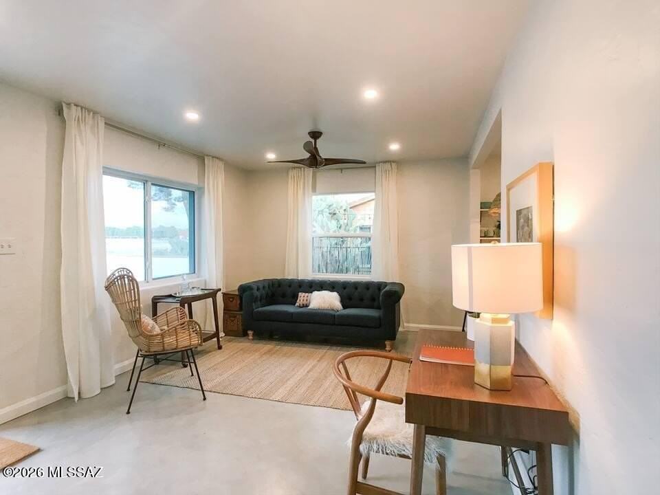 1402 E Roger Rd - Photo 5 of 23