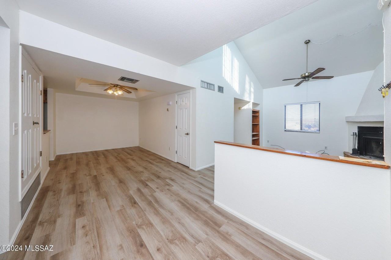 8271 N Oracle Rd Apt 250 - Photo 6 of 25