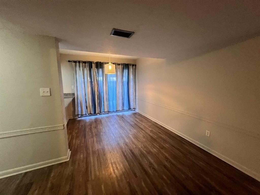 214 Westwood Dr - Photo 5 of 13