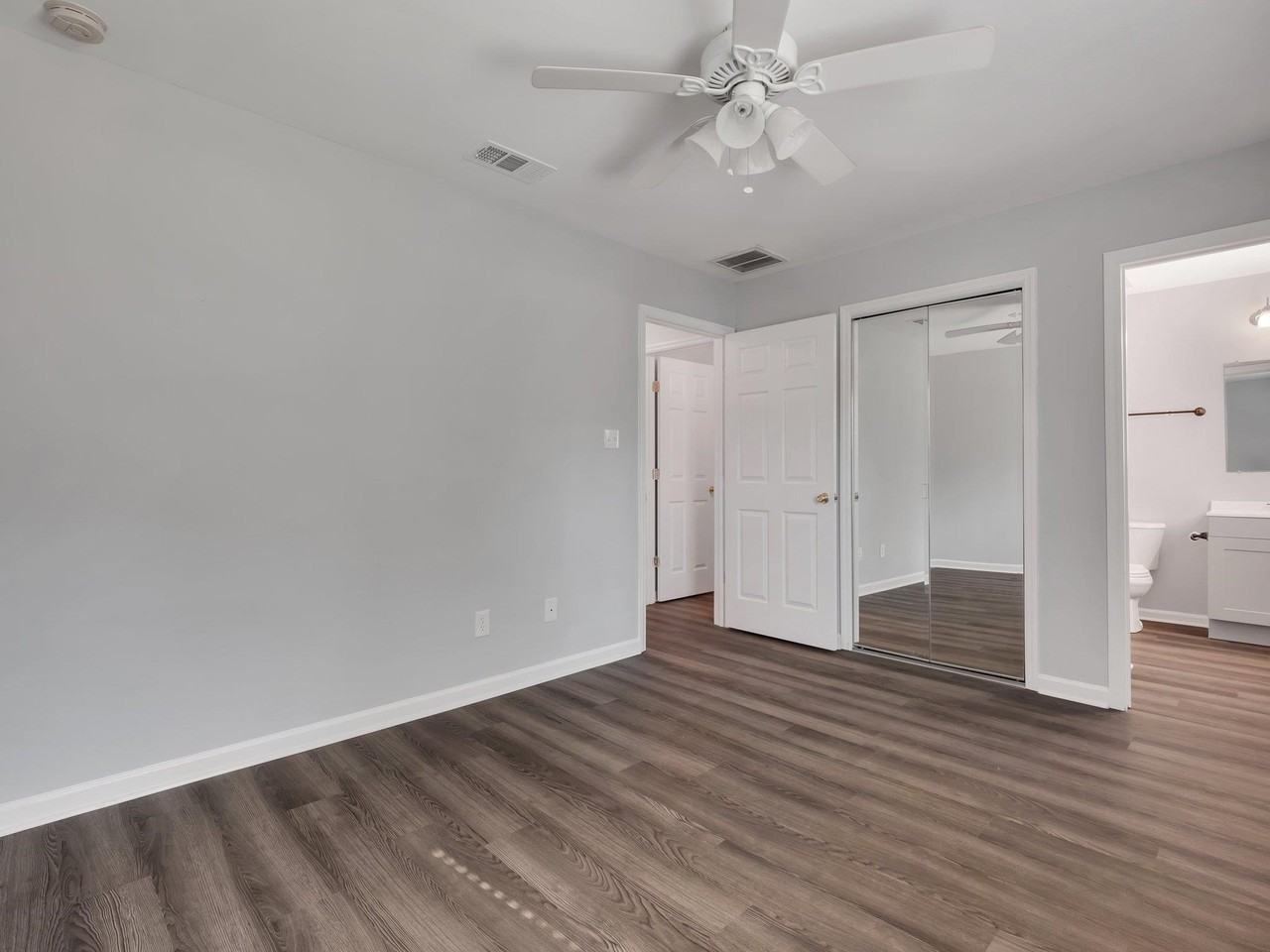 2222 Saint Marks St - Photo 6 of 20