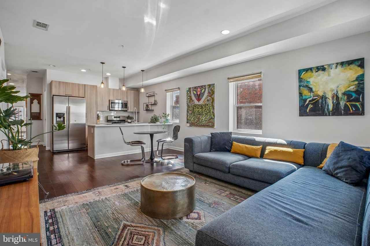 1346 Nicholson St Nw Apt 202 - Photo 2 of 24