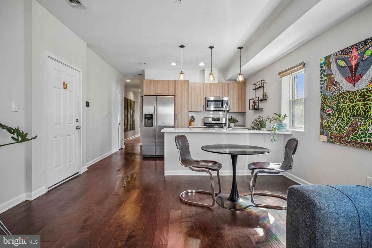 1346 Nicholson St Nw Apt 202 - Photo 6 of 24