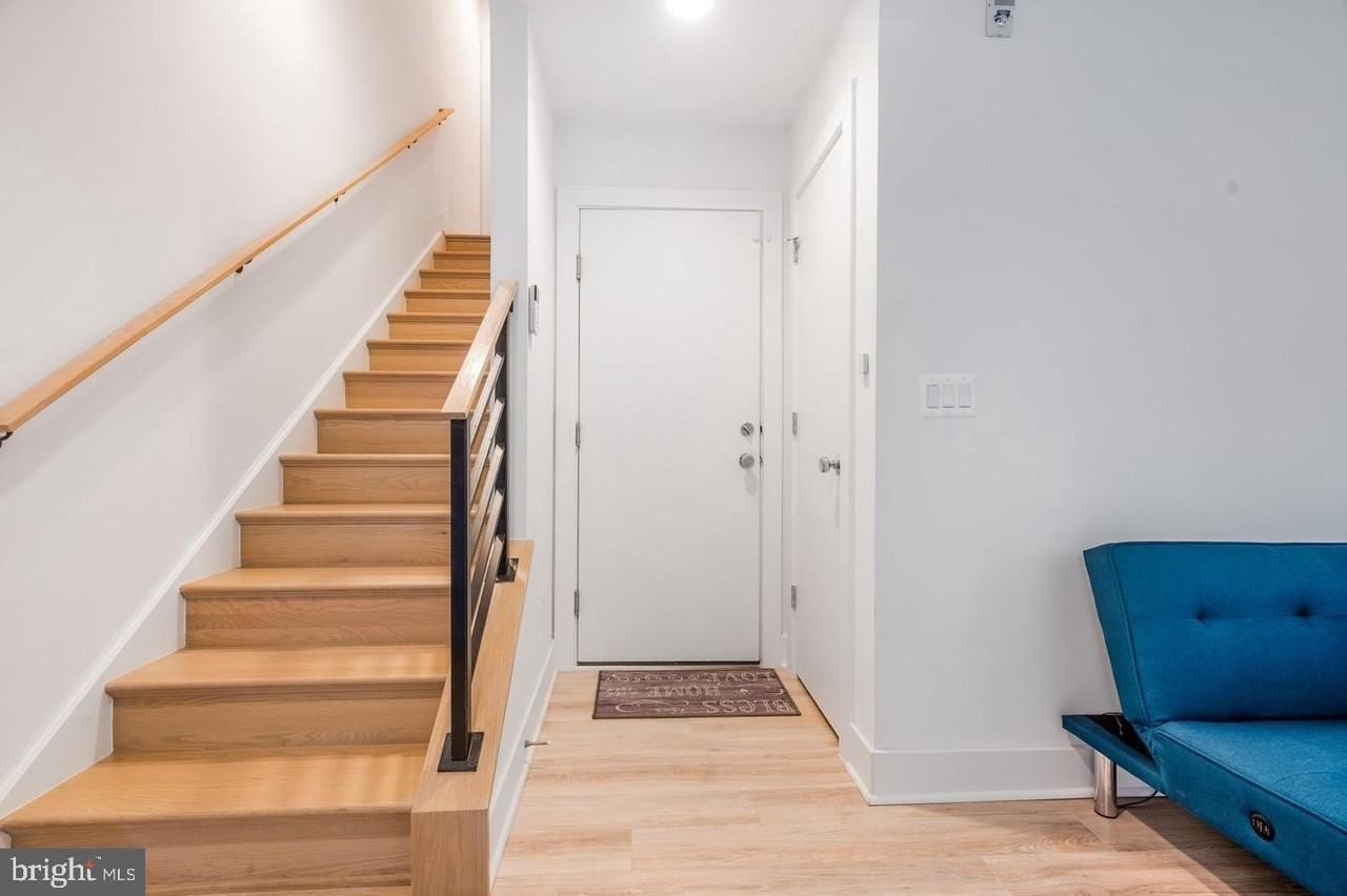 317 Riggs Park Pl Ne - Photo 2 of 37