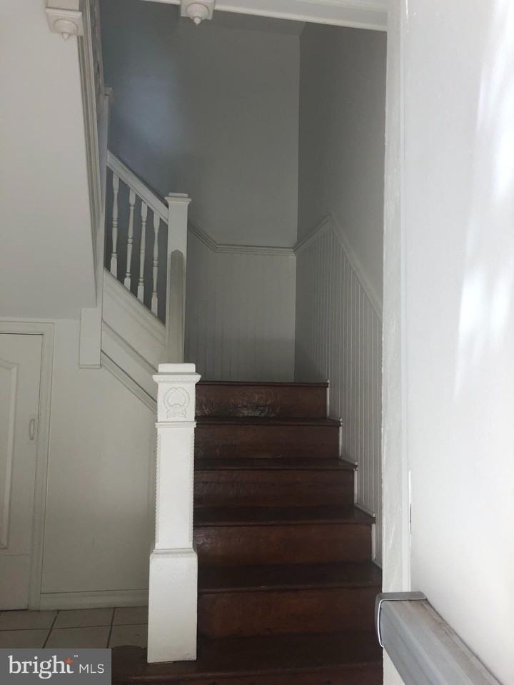 531 S Ann St #2B - Photo 5 of 20