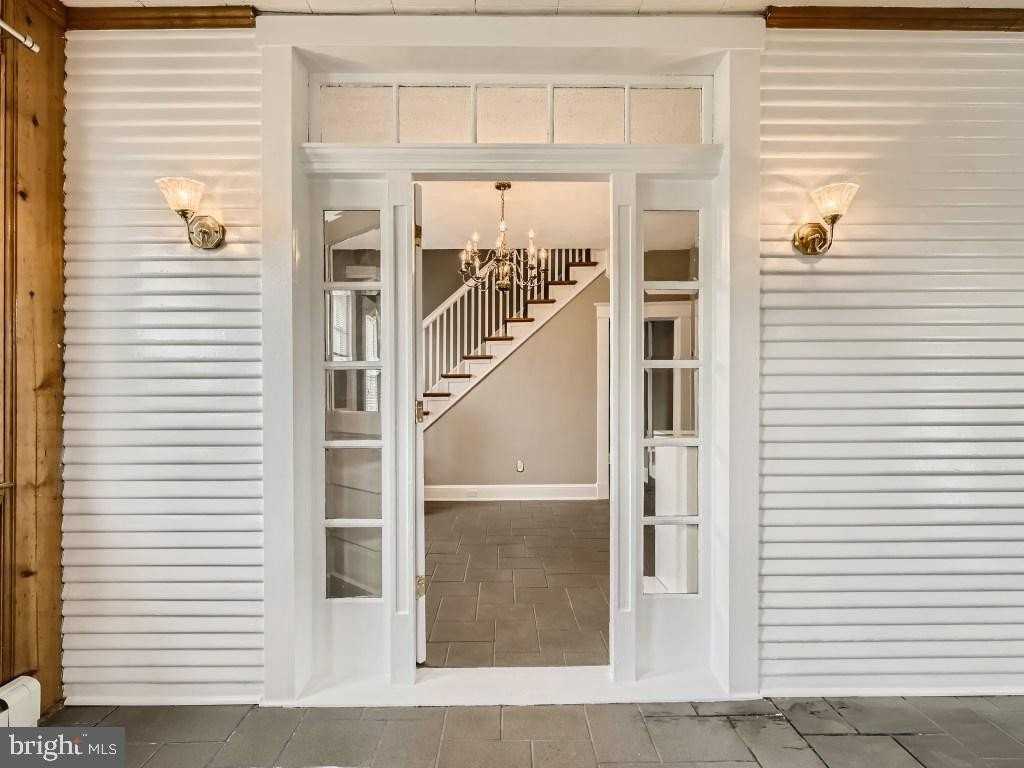 3201 E Joppa Rd - Photo 2 of 28