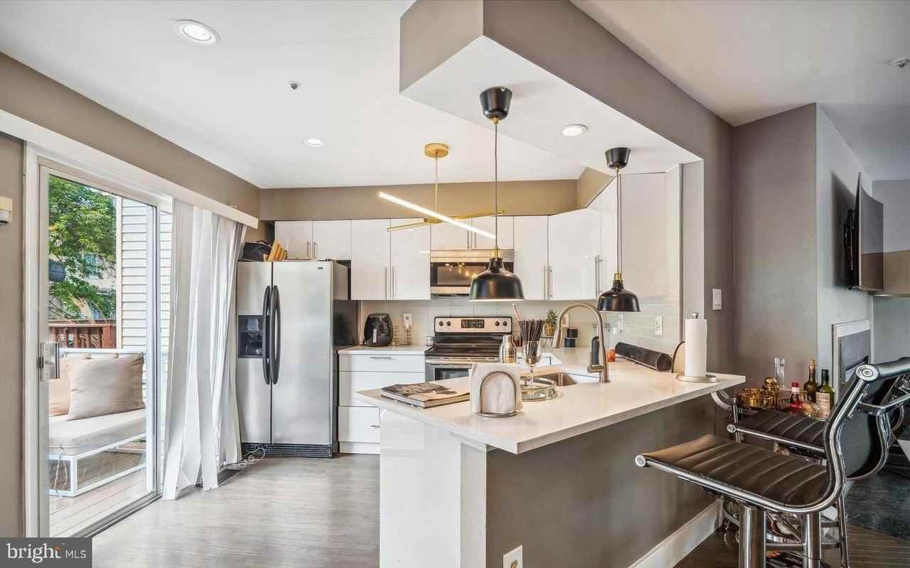 15907 Elf Stone Ct - Photo 4 of 20