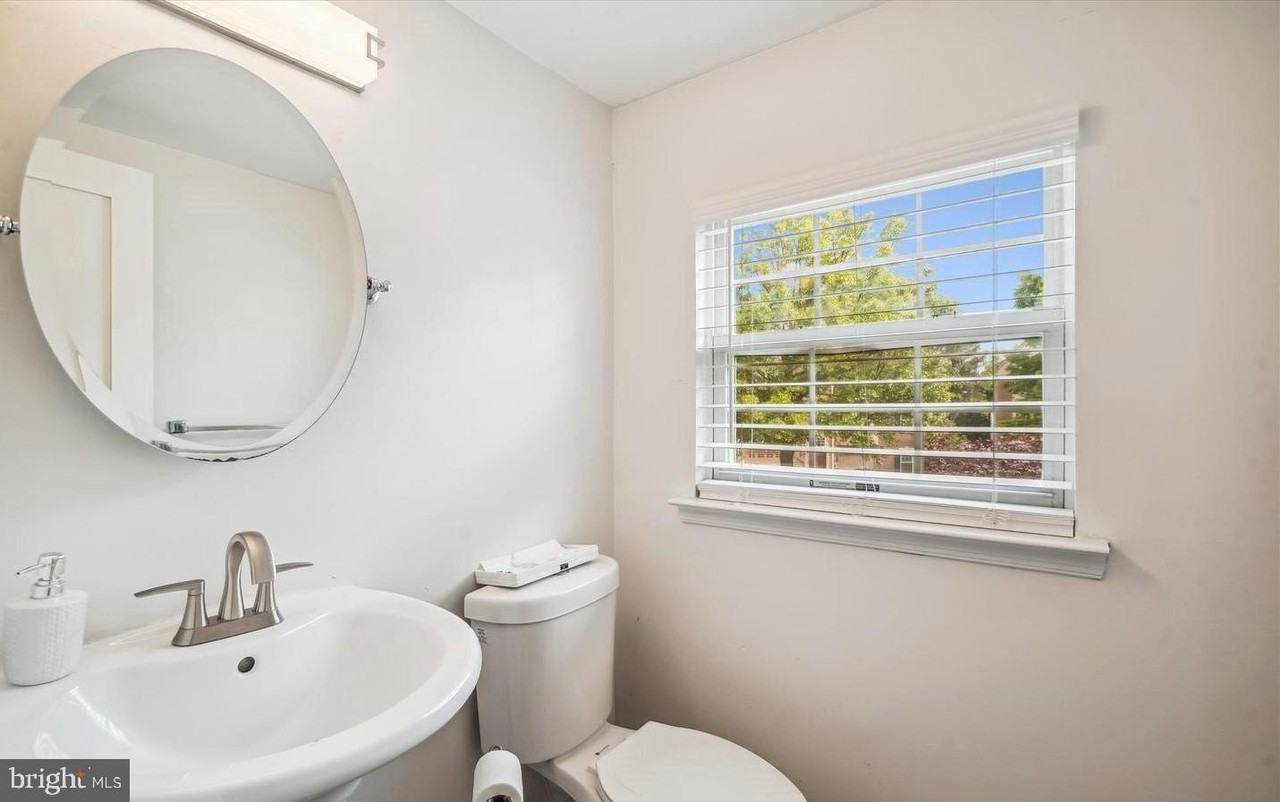 15907 Elf Stone Ct - Photo 7 of 20