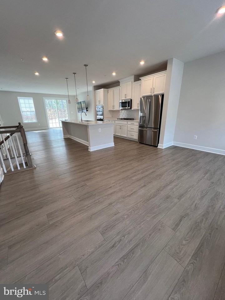 3817 Polo Pl - Photo 2 of 25