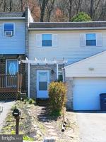 featured image of 1136 Fox Run