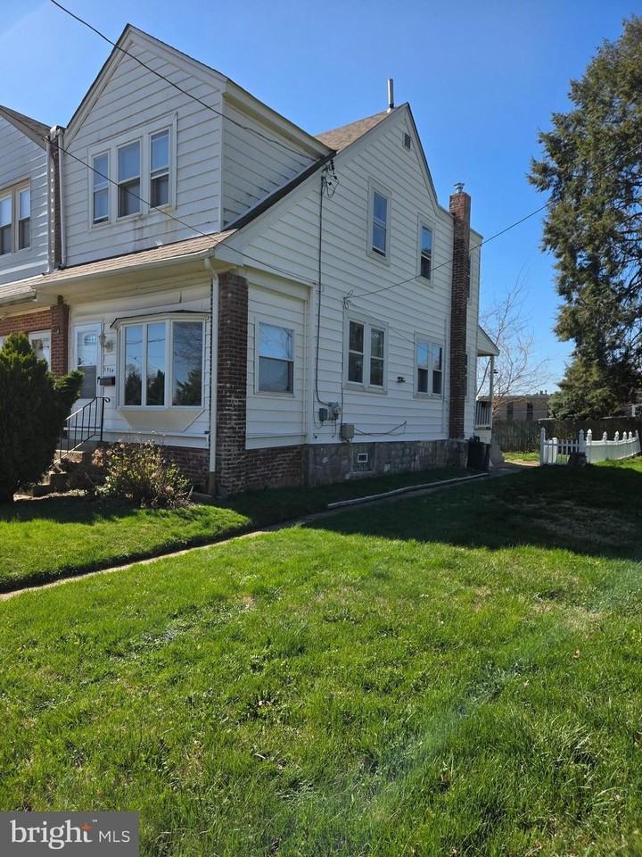 1954 Kohl St - Photo 2 of 20