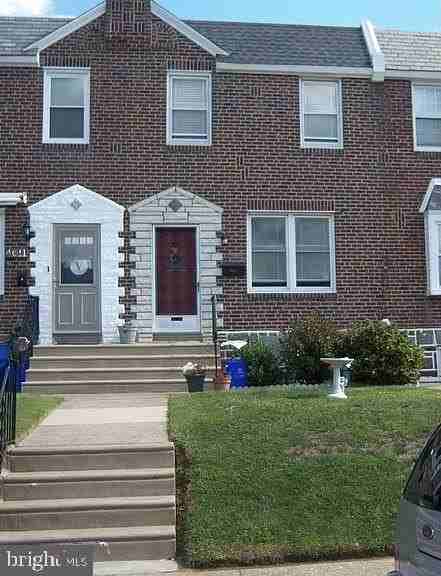 4613 Hartel Ave - Photo 2 of 17