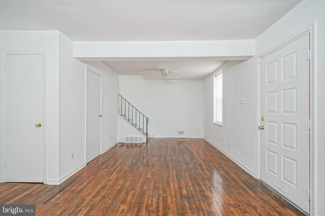 1208 Webster St ## 12 - Photo 4 of 25