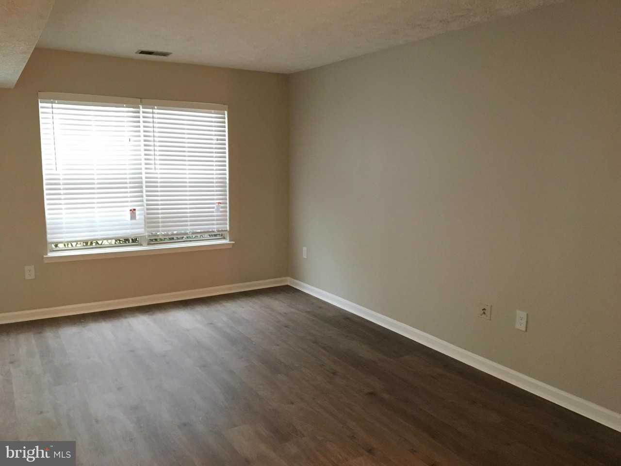 6100D Hoskins Hollow Cir Unit D - Photo 3 of 12