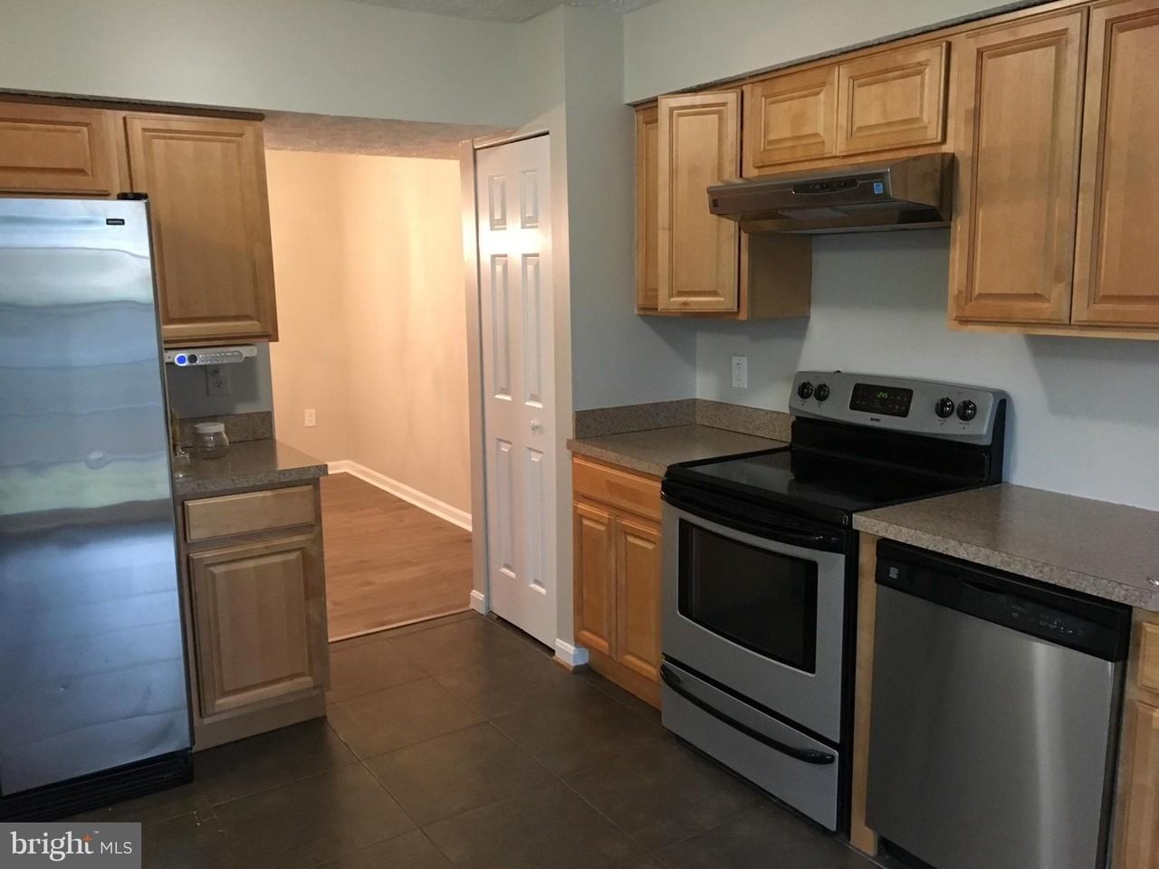 6100D Hoskins Hollow Cir Unit D - Photo 6 of 12