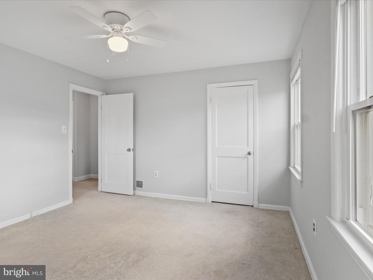 2236 Arlington Ter - Photo 7 of 25