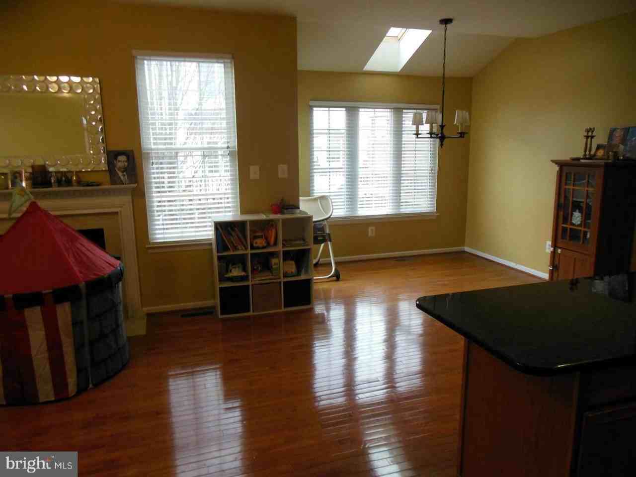 25838 Norrington Sq - Photo 7 of 28