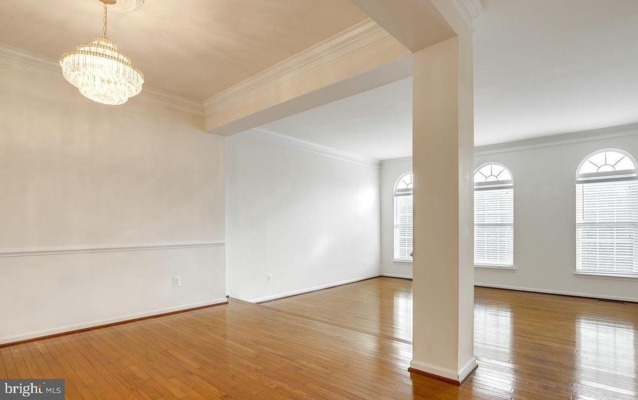 25859 Kirkwood Sq - Photo 5 of 38