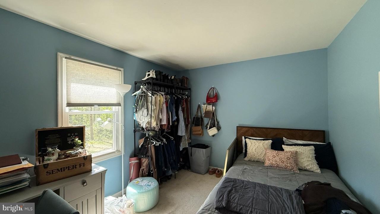 11 Hickory Ln - Photo 7 of 14