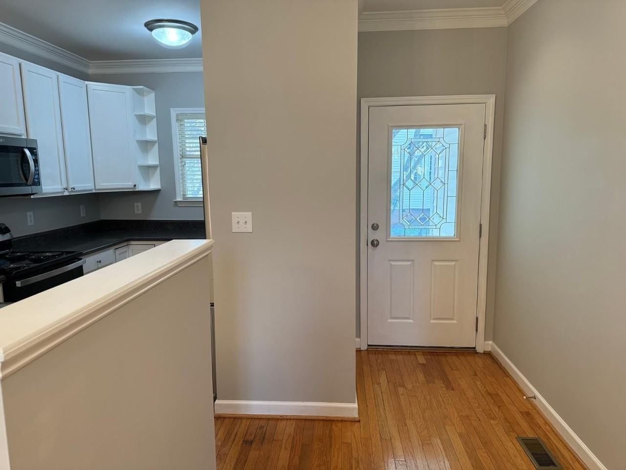 5324 Goldenglow Way - Photo 6 of 17