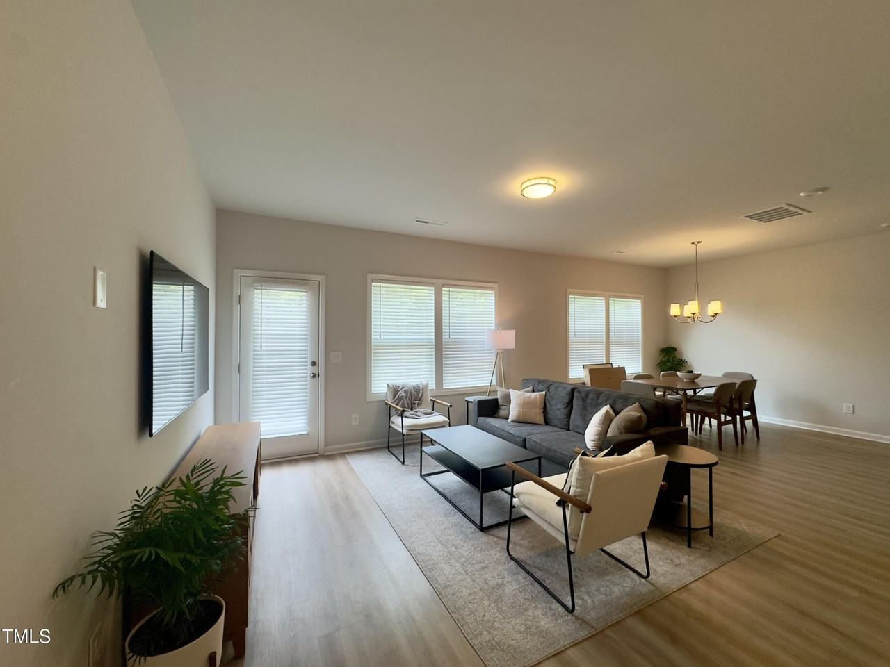 276 Shingle Oak Rd - Photo 5 of 42