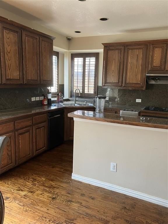 1216 Tioga Dr - Photo 7 of 19