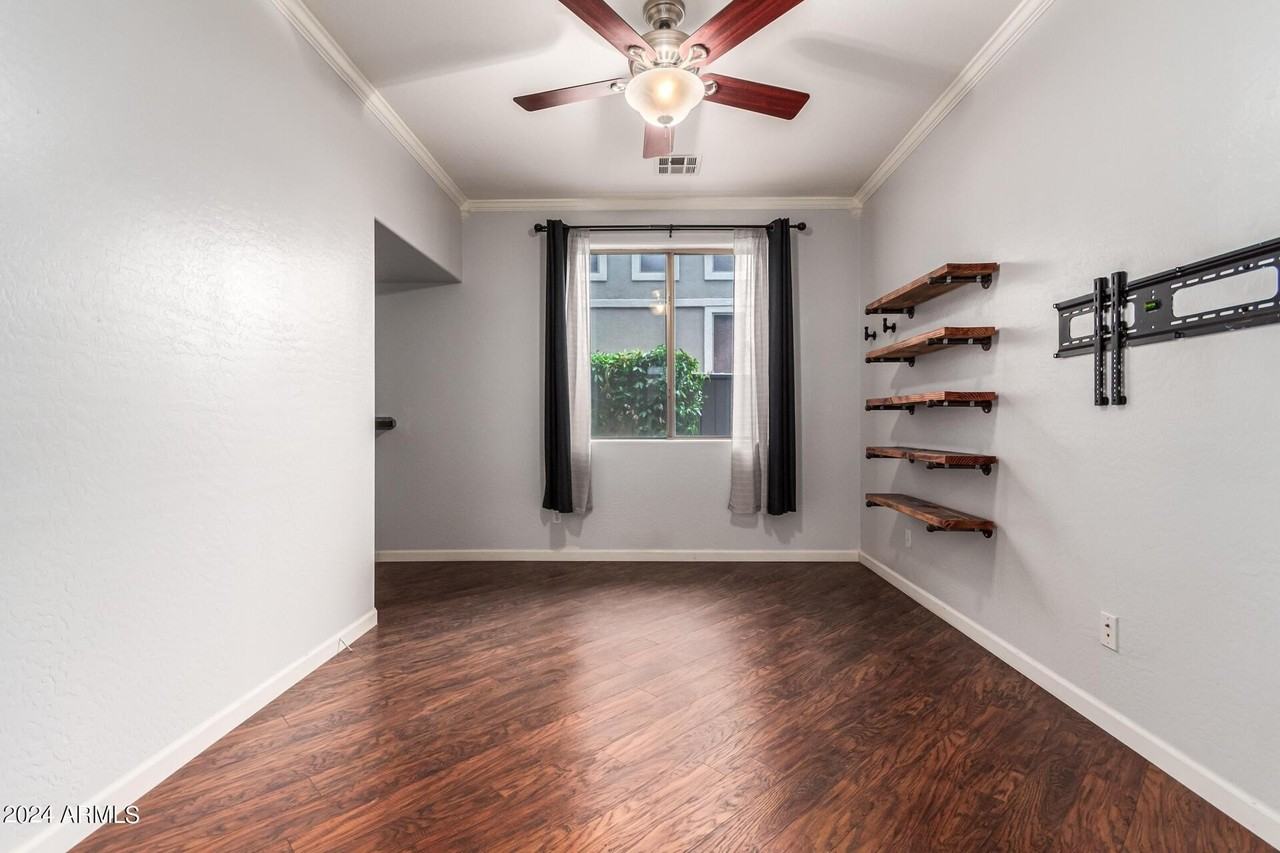 2626 W Florentine Rd - Photo 7 of 20