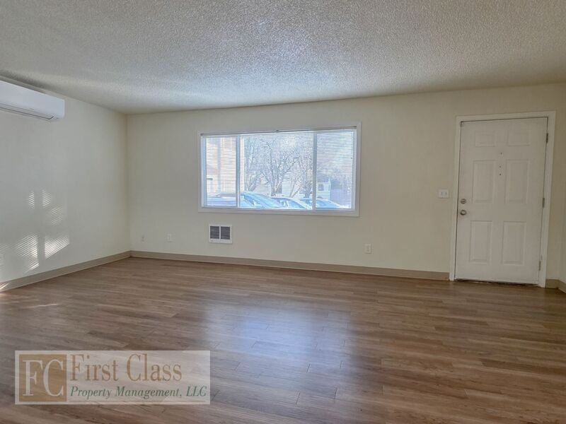 3309 Se 13th Ave #2 - Photo 3 of 16