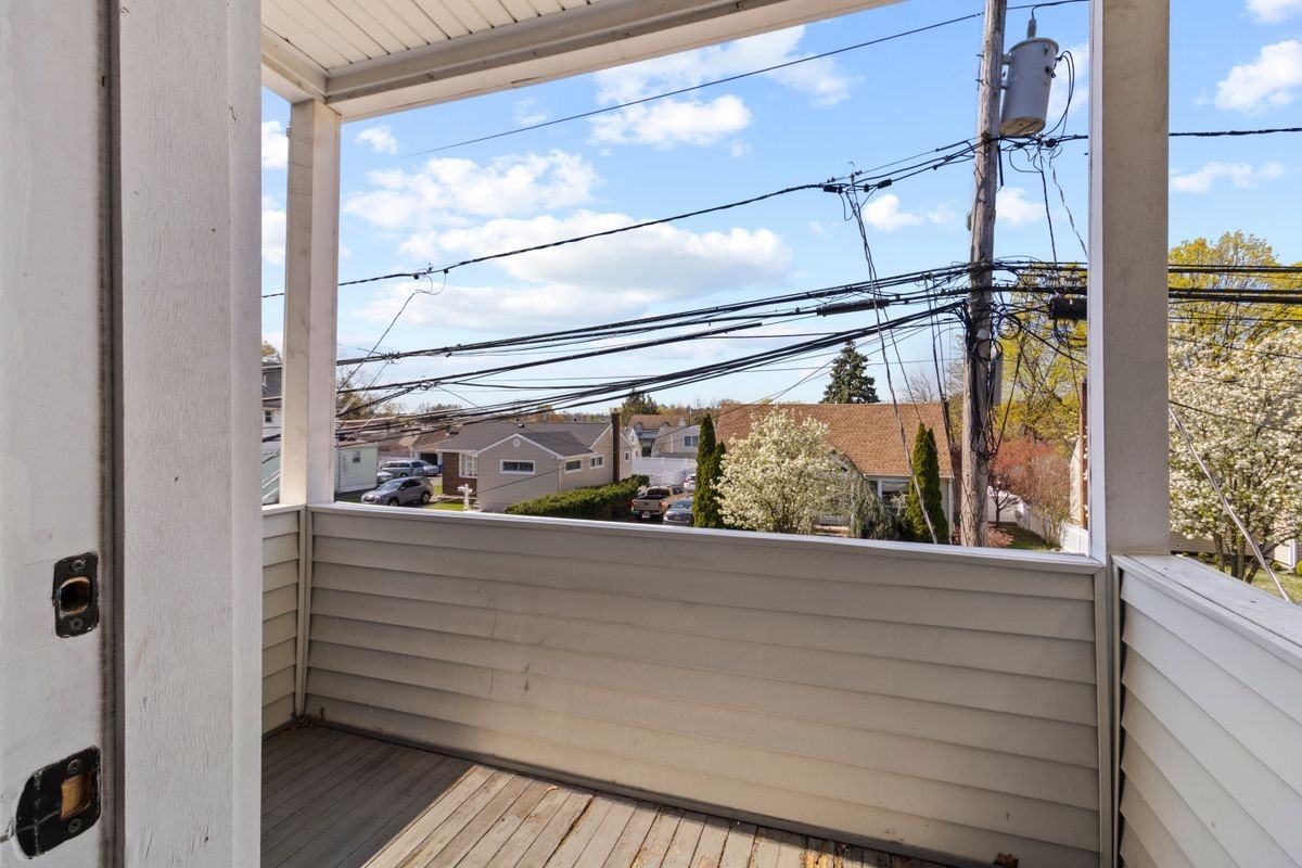 322 Rutherford Blvd ##2 - Photo 5 of 5