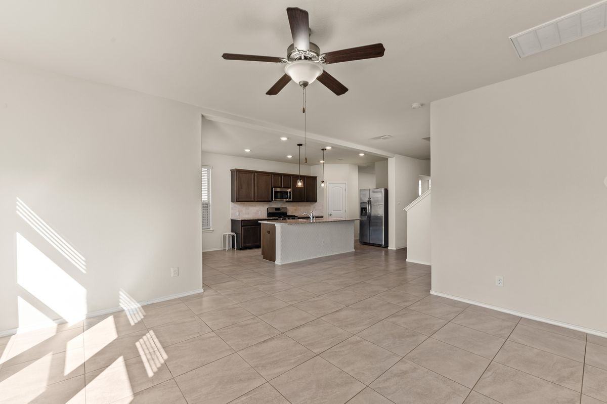 3715 White Gardenia Ln - Photo 3 of 29