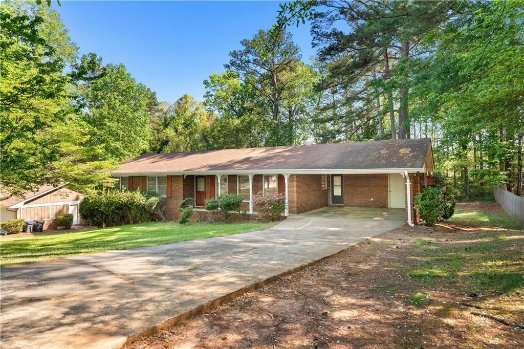 4531 S Roberts Dr - Photo 2 of 26