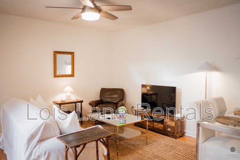 117 Church St - Photo 4 of 23