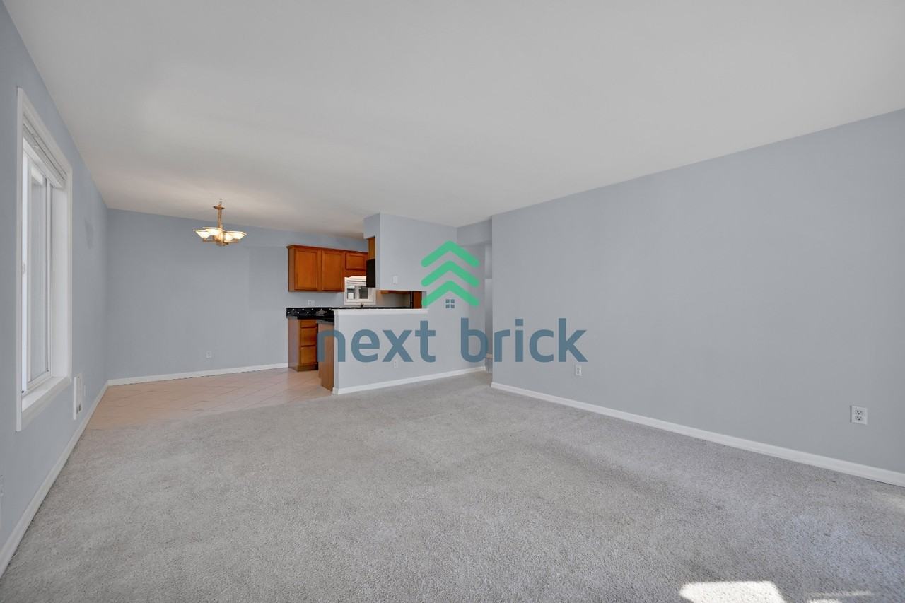 1111 Kirkland Ave #5A - Photo 2 of 16