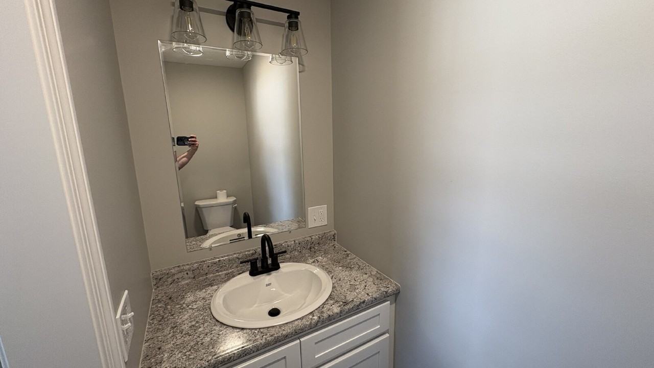 13 Prospect St - Photo 6 of 21