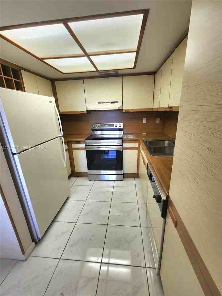 8827 Sw 123rd Ct #408 - Photo 3 of 13