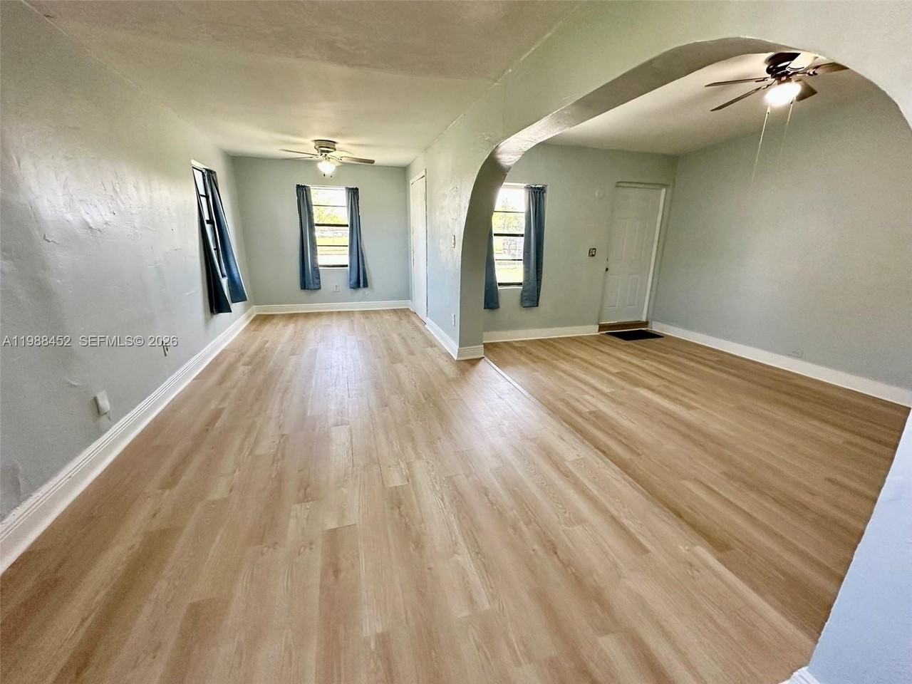 15920 Bunche Park School Dr - Photo 7 of 24