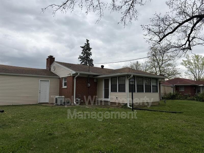 1045 N Florissant Rd - Photo 5 of 40