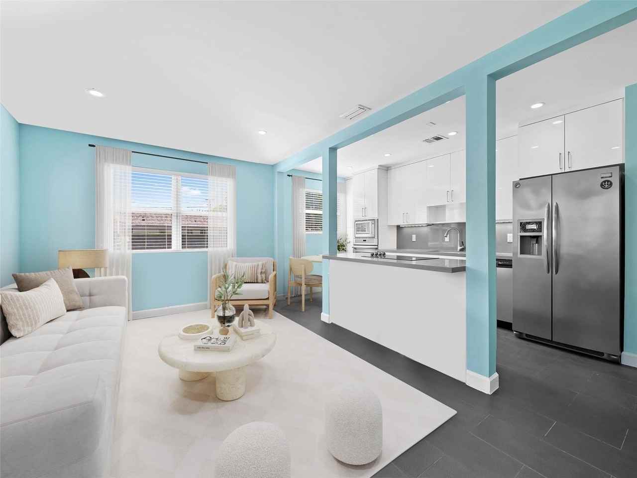 2591 Ne 55th Ct #102 - Photo 5 of 12