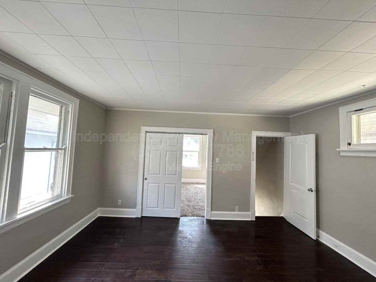 5563 Bosworth Pl #2 - Photo 2 of 9