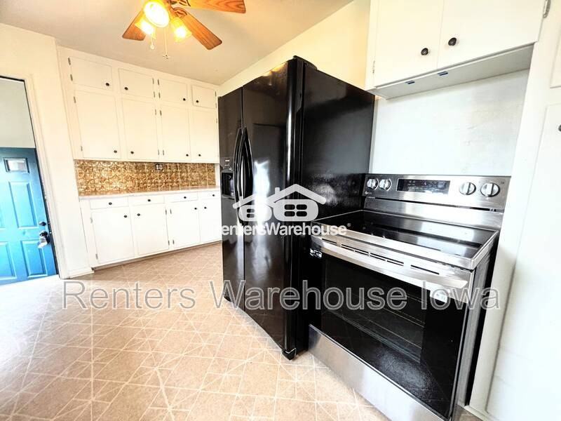 3287 Cumming Rd - Photo 4 of 11