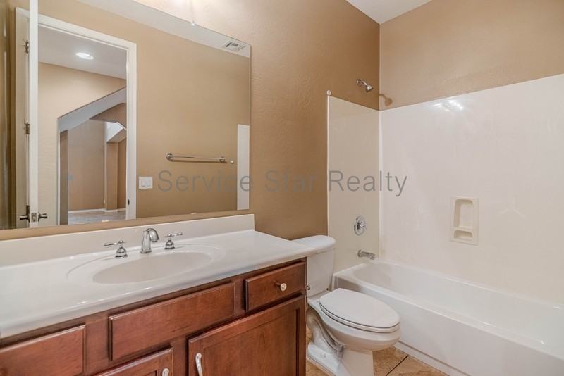 2214 E Chanute Pass - Photo 7 of 31