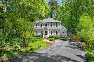 featured image of 11000 May Apple Ter