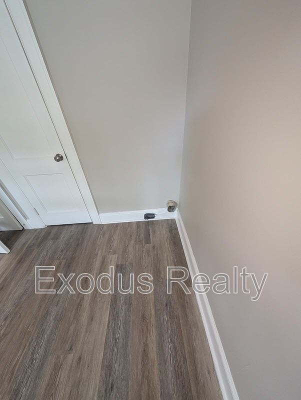 310 N Gulf St - Photo 5 of 16