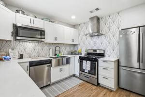 featured image of 2712 Frazier Ave
